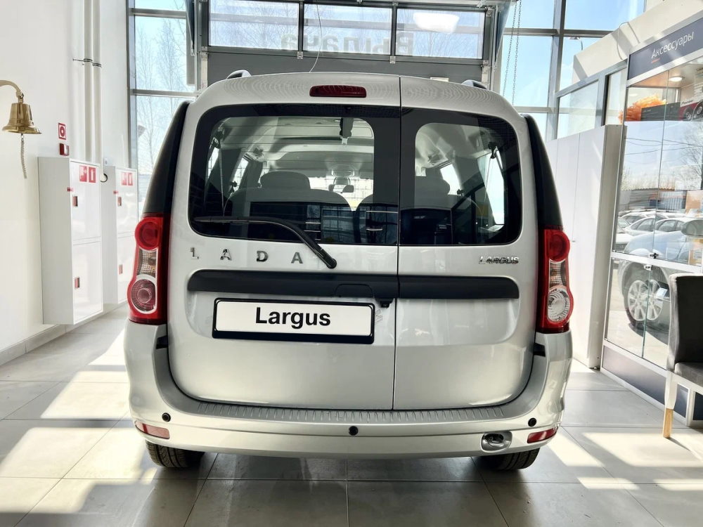 Lada Largus Универсал 7 мест